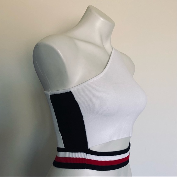 Rehab Lab One Shoulder Cut-Out Varsity Stripe Knit Crop Top, Womens S, Jr L NEW - Picture 5 of 10